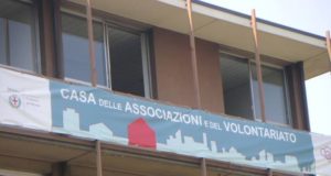 casaassociazioni2insegna